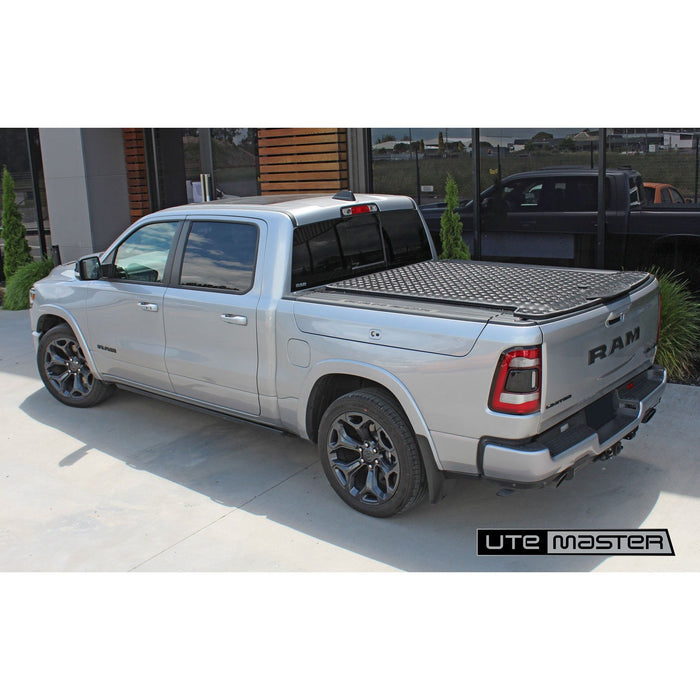 UTEMASTER LOAD-LID TO SUIT DODGE RAM 1500 DS WARLOCK AND EXPRESS CREW CAB 5’7, WITH RAM BOXES