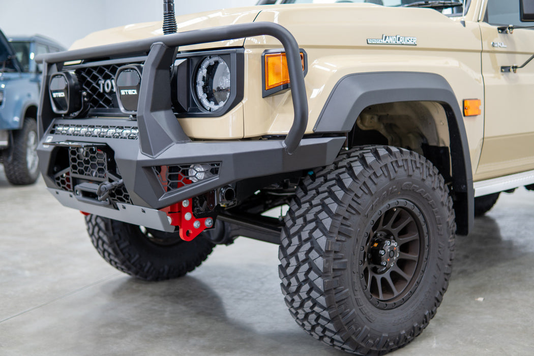 OFFROAD ANIMAL TORO BULL BAR, SUITABLE FOR SINGLE CAB (FACELIFT) TOYOTA LAND CRUISER 79 SERIES, 2024 ON