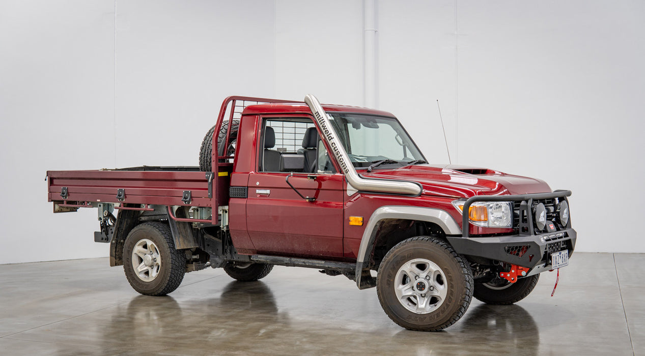 OFFROAD ANIMAL TORO BULL BAR, SUITABLE FOR SINGLE CAB TOYOTA LAND CRUISER 79 SERIES, 2017-2023